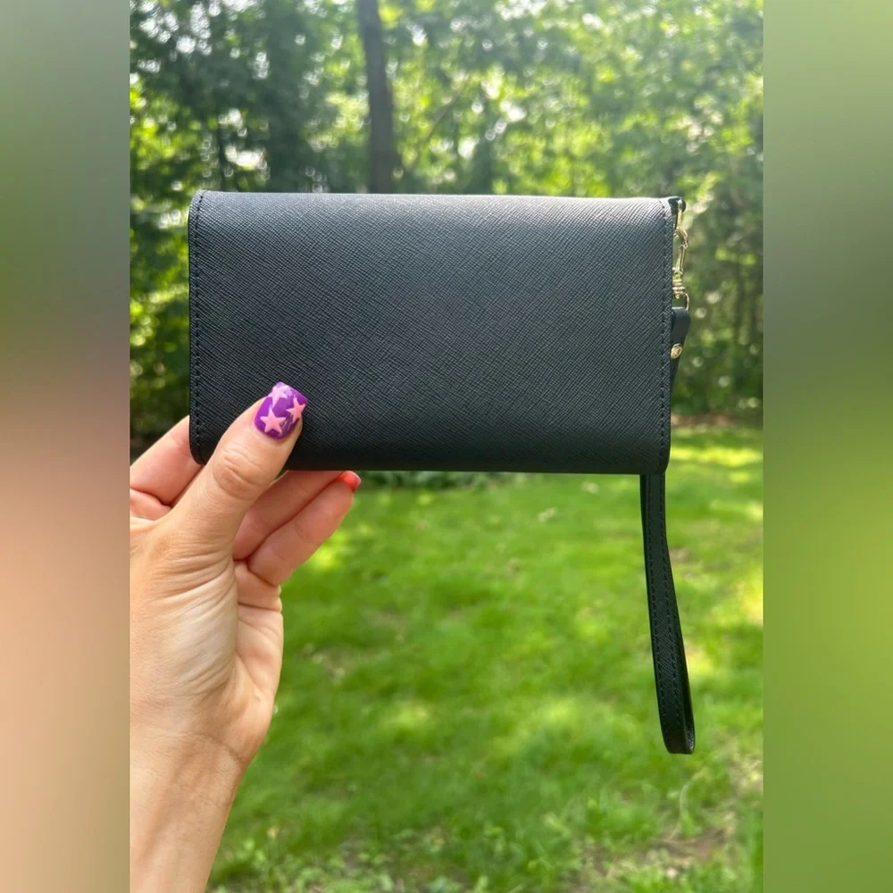 Kate Spade Laurel Way Saffiano Leather iPhone Wristlet in Black